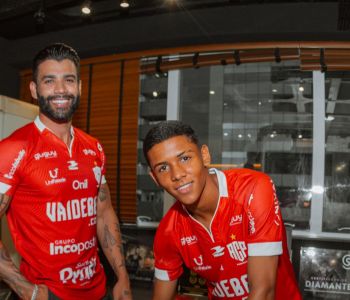 ACP Anuncia Grande Reforço: Jovem Promessa do Futebol Brasileiro Chega para Série B 